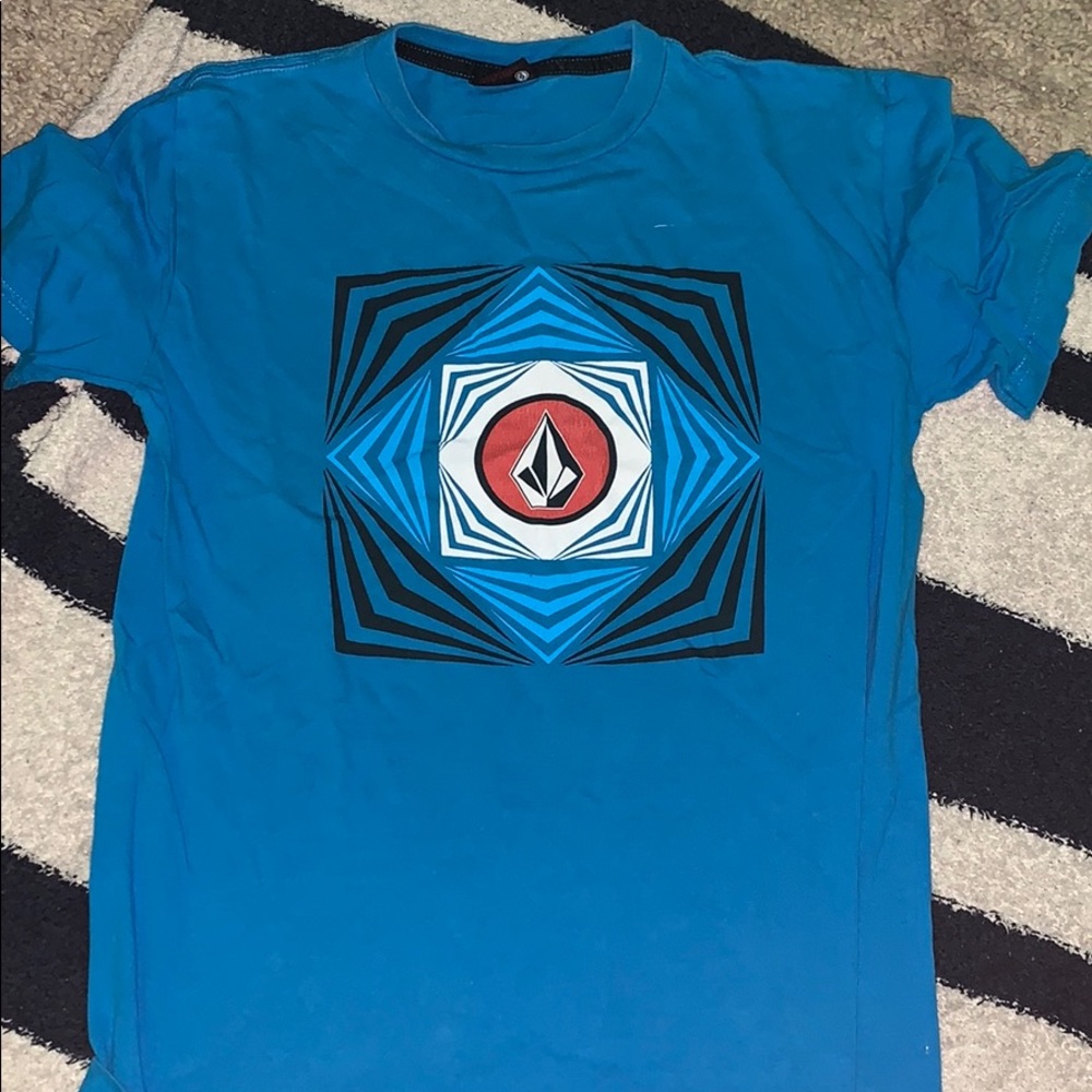 Volcom shirts